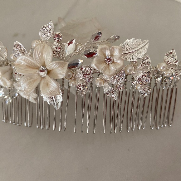 Ivory Bridal Comb, Decorative Comb - Picture 2 of 4